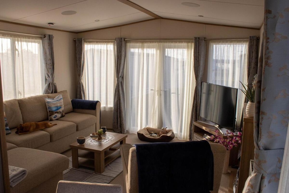 Eagle'S Den Caravan Lossiemouth Extérieur photo